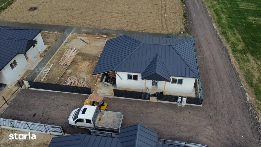 Casă cu 4 camere cu Teren 380 Mp în Hemeiuș