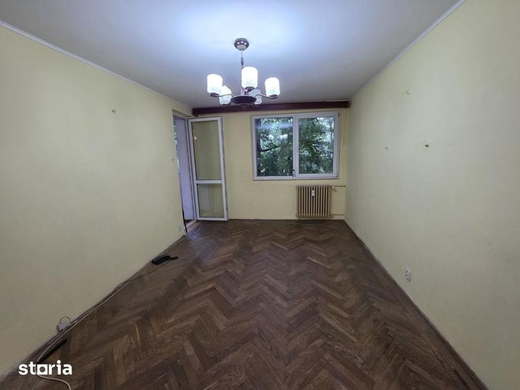 Apartament cu 4 camere în Titan