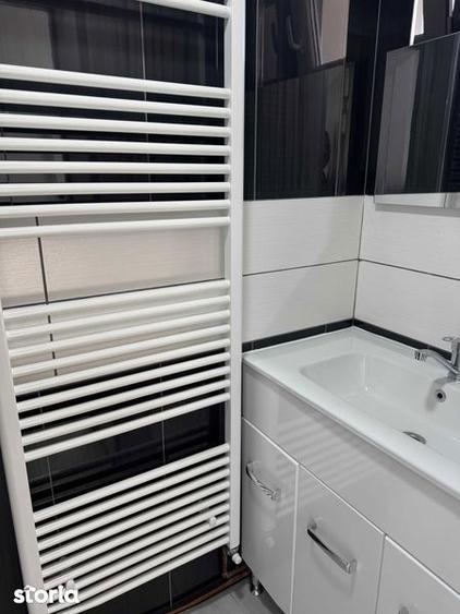 Casă cu 4 camere cu Teren 101 Mp în Central