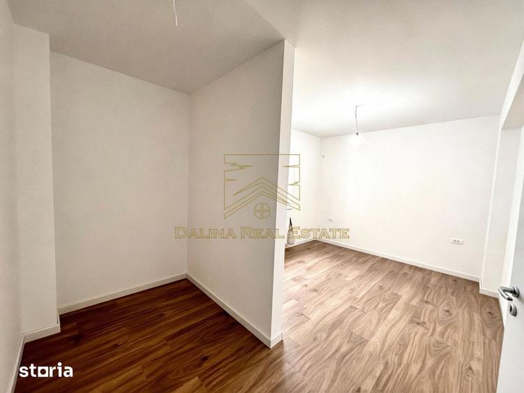 De Vanzare - 2 Camere + Terasa 12 mp - 4