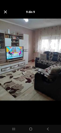 Apartament cu 3 camere decomandat în Micro 16