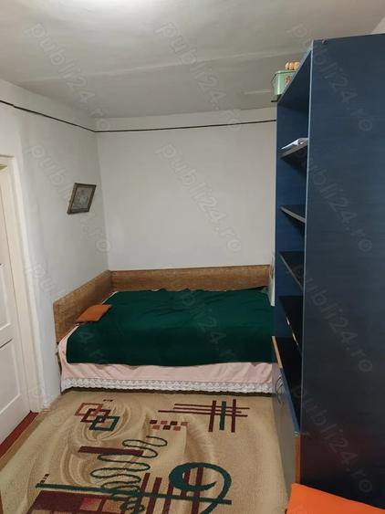 Casă cu 4 camere cu Teren 225 Mp în Central