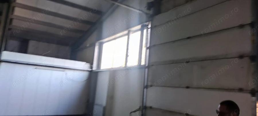 Spațiu comercial, de 230 mp, în Central