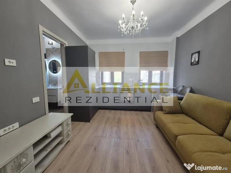 Apartament cu 2 camere decomandat în Universitate