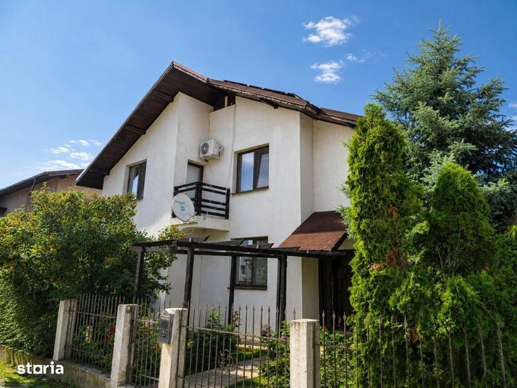 Casă cu 4 camere în Ostratu