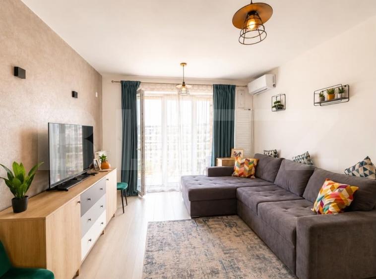 Apartament cu 3 camere decomandat, mobilat în Tractorul