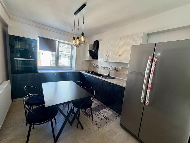 Apartament cu 2 camere decomandat în Central