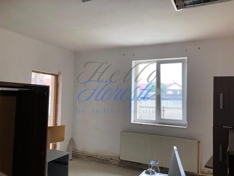 Casă individuală cu 5 camere cu Garaj în Florești