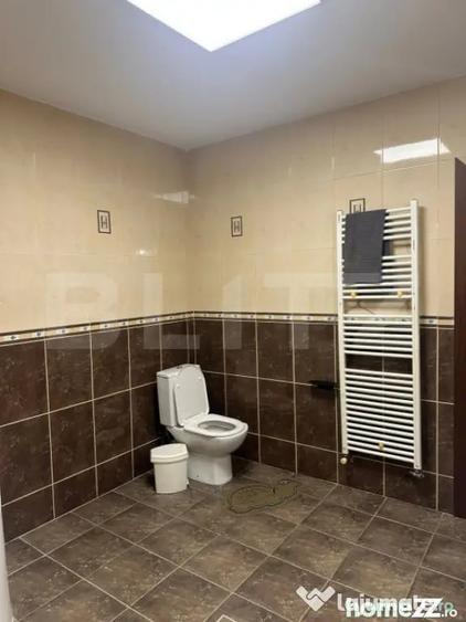 Apartament cu 4 camere decomandat în Semicentral