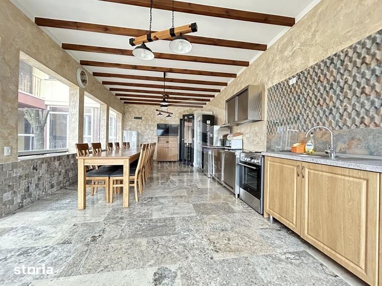 Casă cu Teren 608 Mp în Limanu