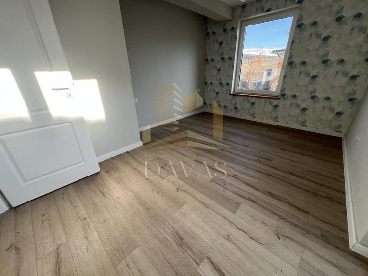 Casă individuală cu 5 camere cu Teren 177 Mp în Borhanci