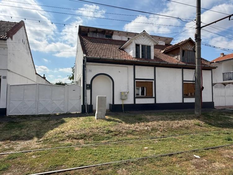 Casă individuală cu 5 camere cu Canalizare în Șagului