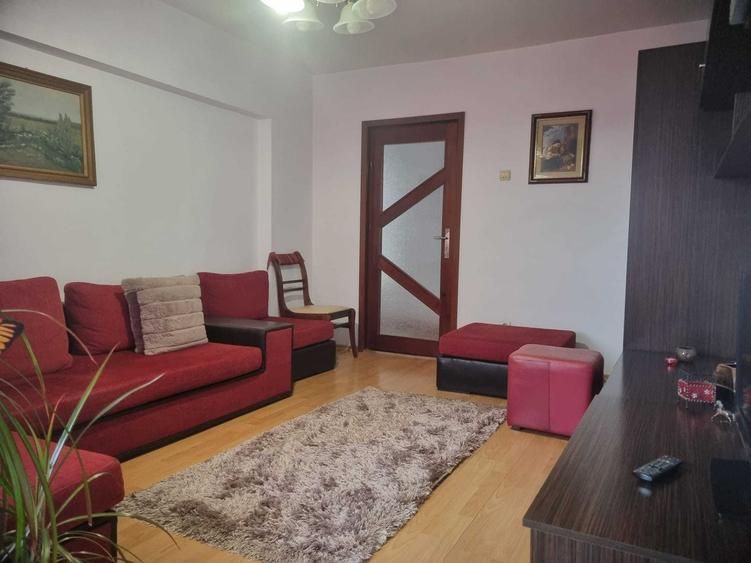 Apartament cu 2 camere decomandat în Ultracentral
