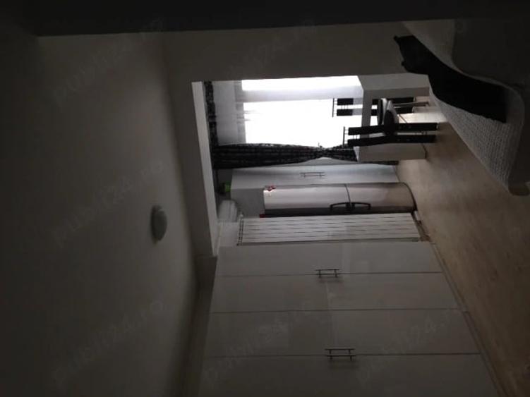 Garsonieră decomandată în Băneasa