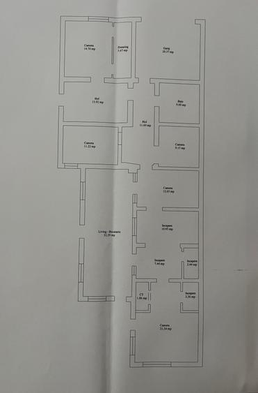 Casă individuală cu 6 camere cu Canalizare în Sud-Vest