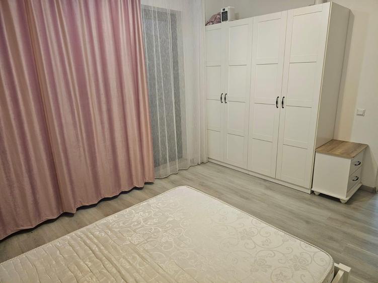 Garsonieră decomandată, mobilată în Gorjului