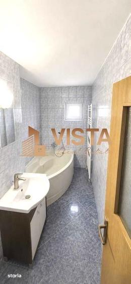 Apartament cu 4 camere decomandat în Triaj