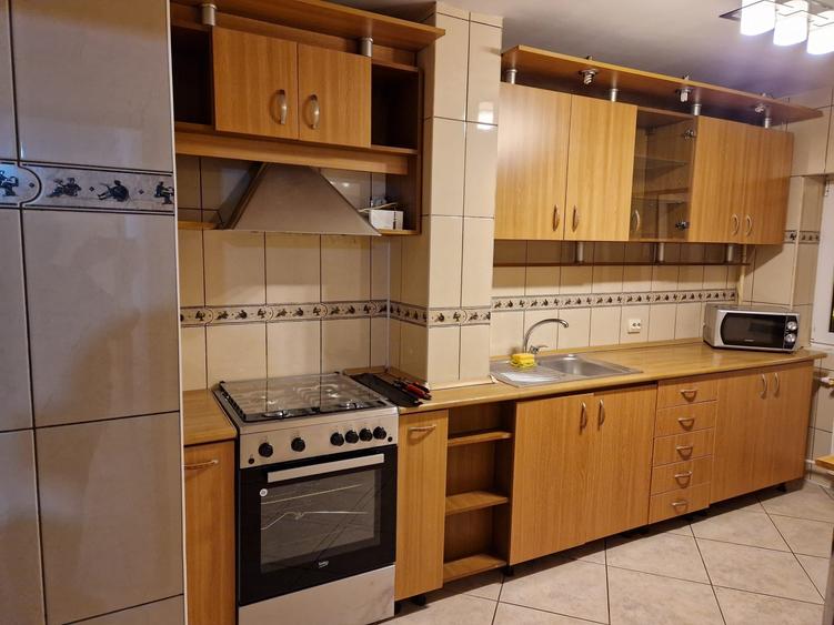 Apartament cu 2 camere decomandat, mobilat în Colentina