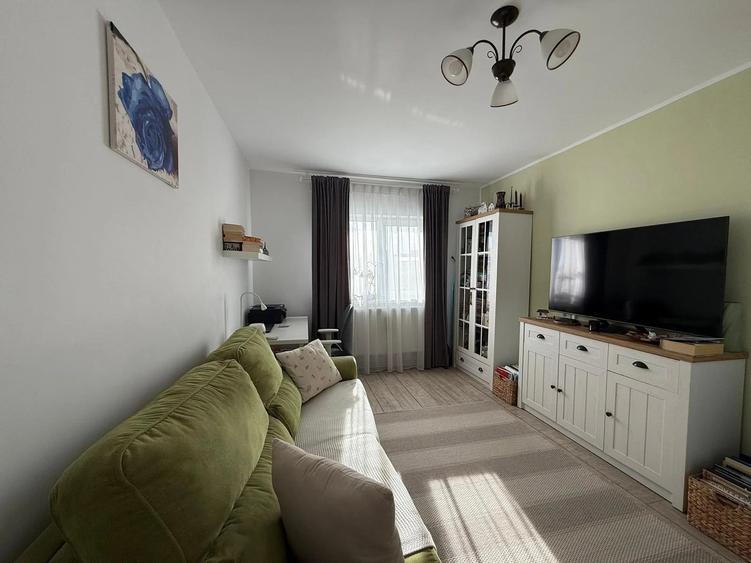 Apartament cu 2 camere decomandat în Canta