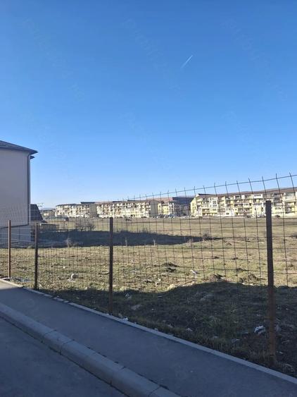 Apartament cu 2 camere decomandat în Florești