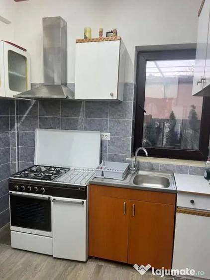 Spațiu comercial, de 67 mp, în Central