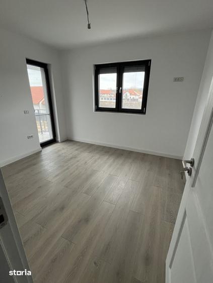 Casă cu 4 camere cu Teren 250 Mp în Central