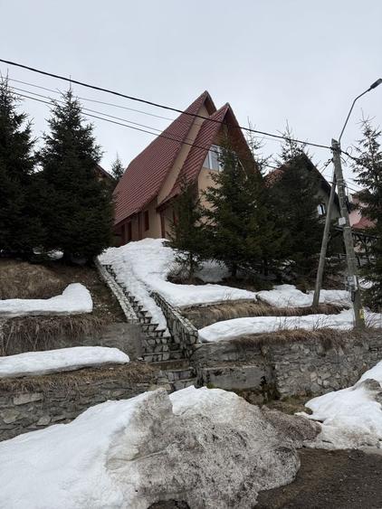 Casă cu 4 camere în Exterior Vest