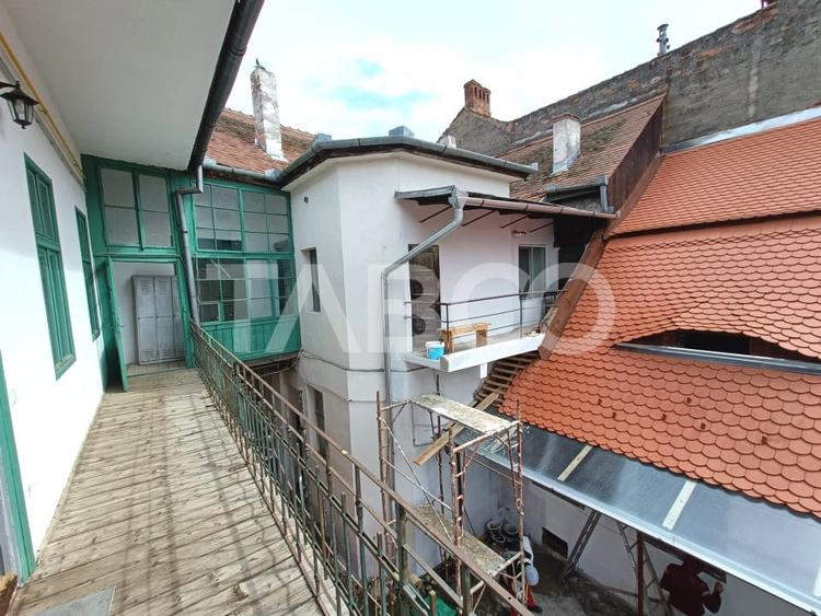 Apartament cu 2 camere nedecomandat în Central