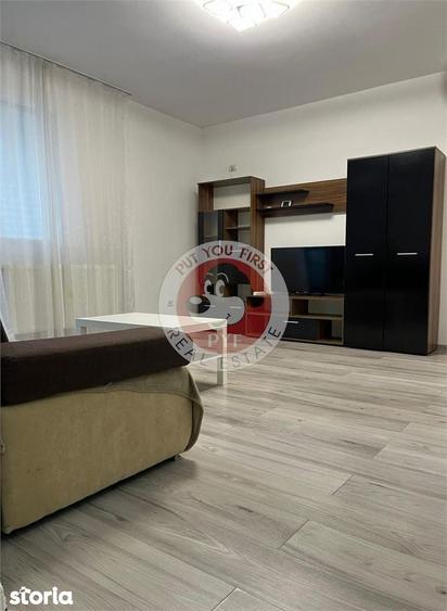 Apartament cu 3 camere decomandat în Militari
