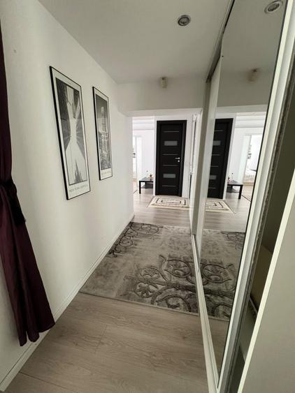 Apartament cu 2 camere semidecomandat în Calea Călărașilor
