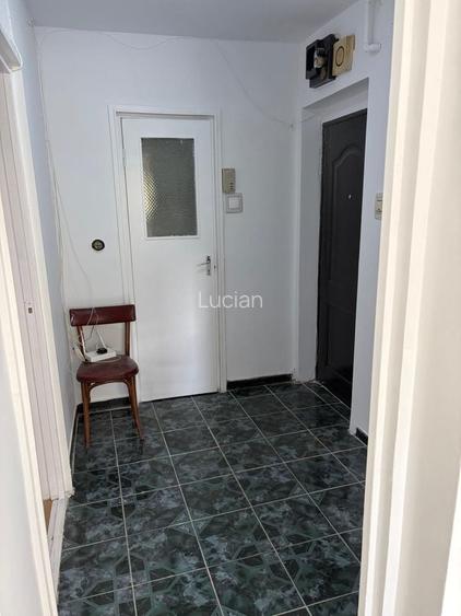Vand apartament 2 camere ultracentral