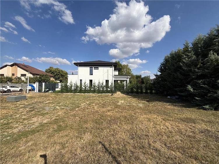 Teren Construcții intravilan de 498 mp, în Braytim
