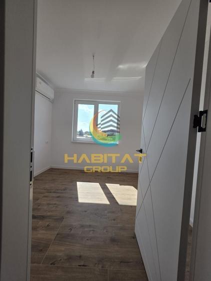 Apartament cu 4 camere semidecomandat în Brâncoveanu