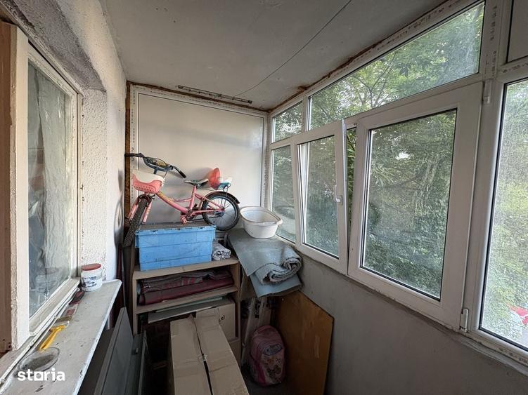 Apartament cu 3 camere în Lujerului