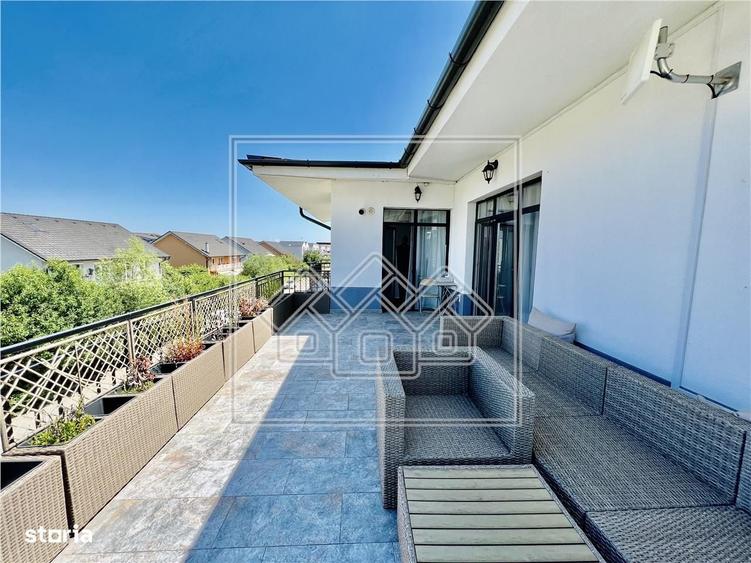 Apartament cu 3 camere în Central