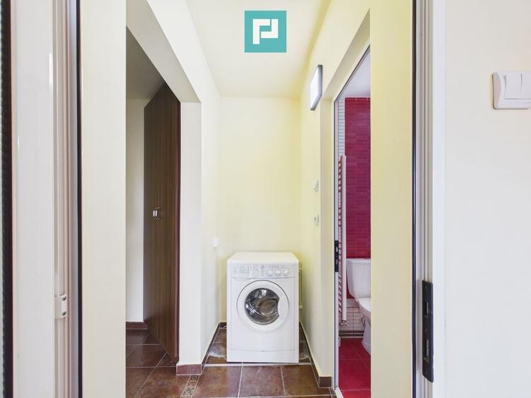 Apartament cu 3 camere decomandat în Alfa