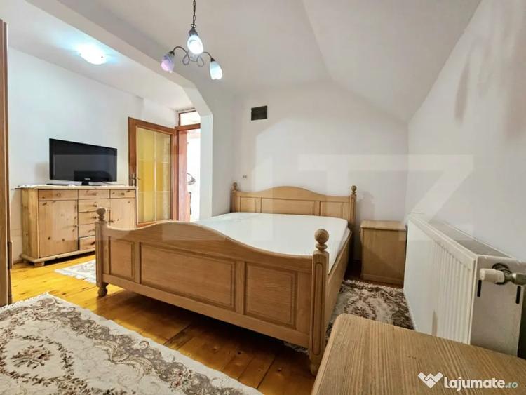 Apartament cu 3 camere decomandat în Chișoda