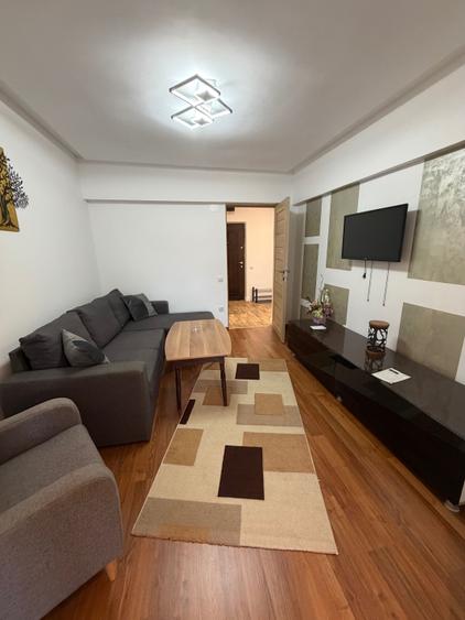 Apartament cu 2 camere decomandat în Călărași