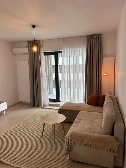 Apartament cu 3 camere decomandat în Morarilor