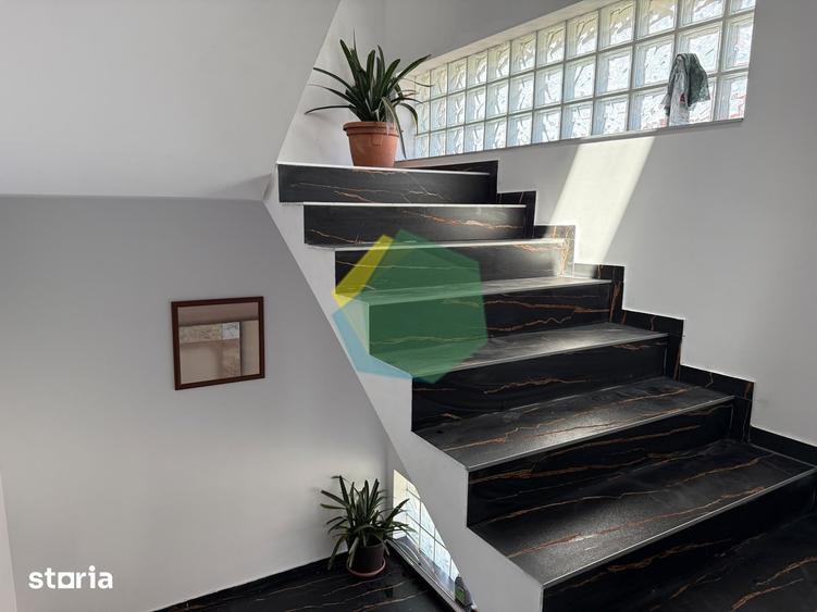 Apartament cu 4 camere în Odăi
