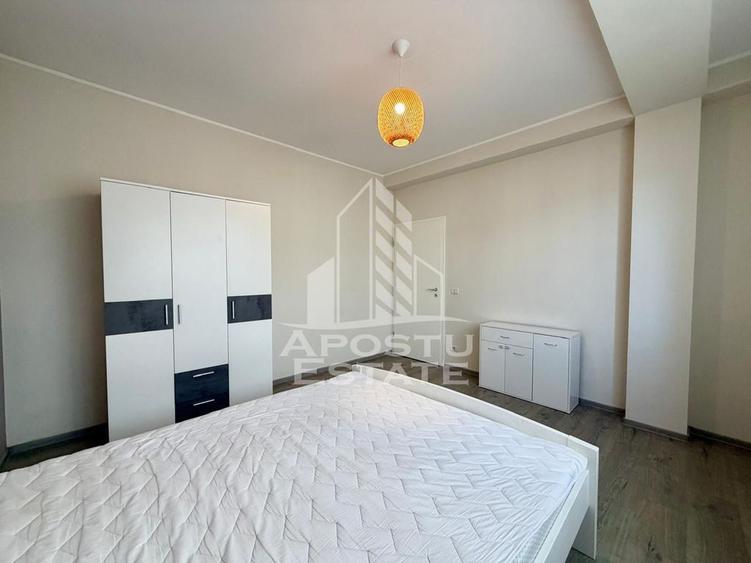 Apartament cu 3 camere decomandat, mobilat în Giroc