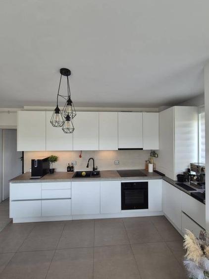 Apartament cu 3 camere semidecomandat în Gheorgheni