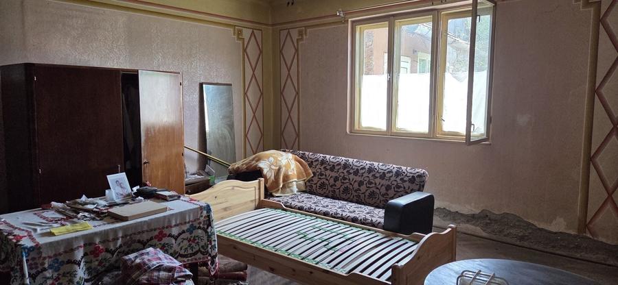 Casă cu 2 camere în Central