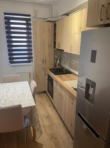 Apartament cu 2 camere decomandat în Exterior Vest