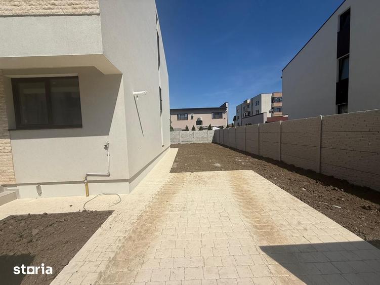 Casă cu 4 camere cu Teren 250 Mp în Ghencea