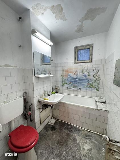 Apartament cu 3 camere decomandat în Decebal