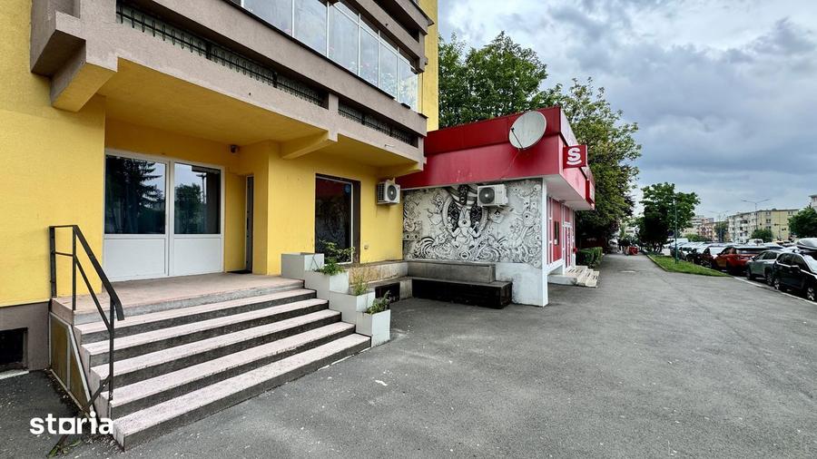 Spațiu comercial, de 18 mp, în Astra