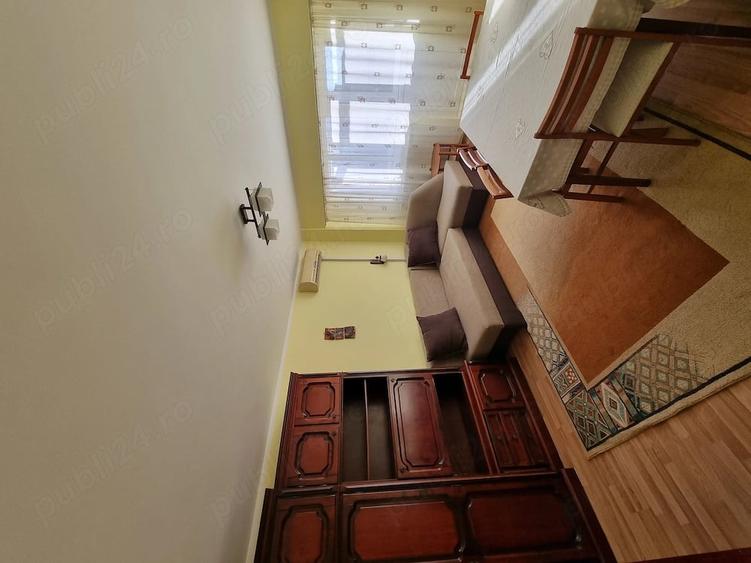 Apartament cu 3 camere decomandat în Nord