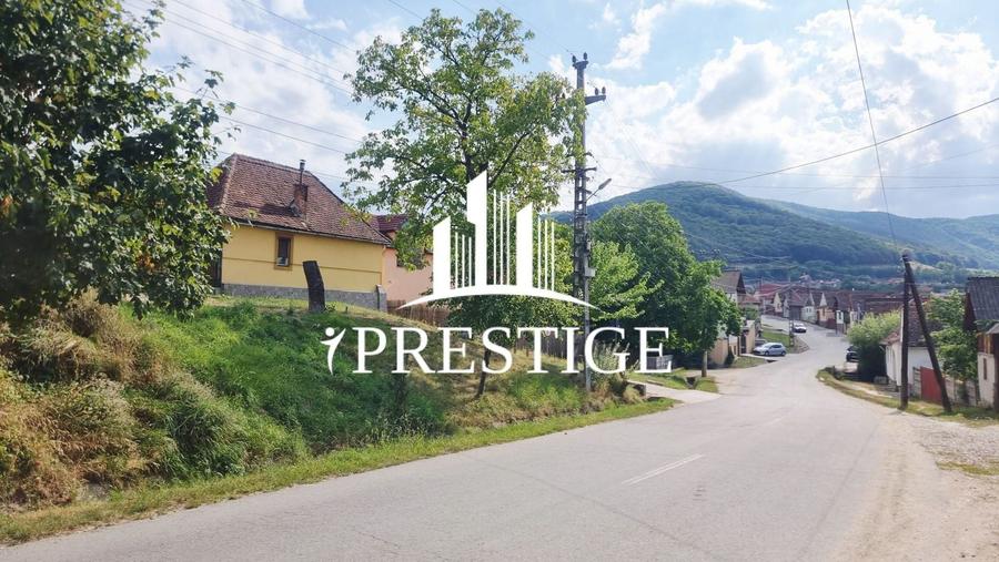 Casă individuală cu 4 camere cu Canalizare în Poplaca