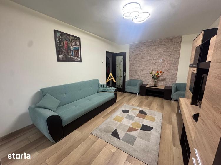 Apartament cu 3 camere în Malu Roșu